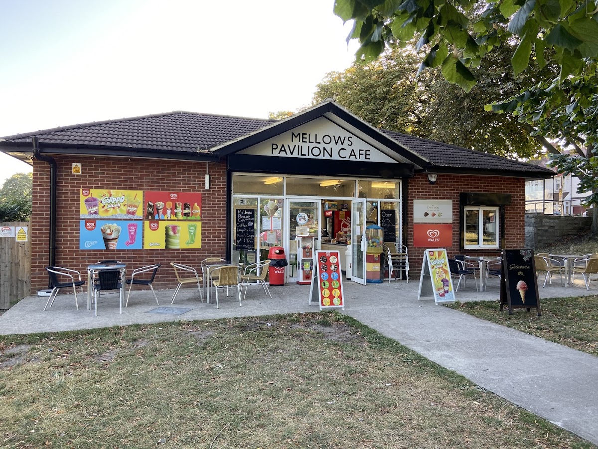 Mellows Pavilion Cafe